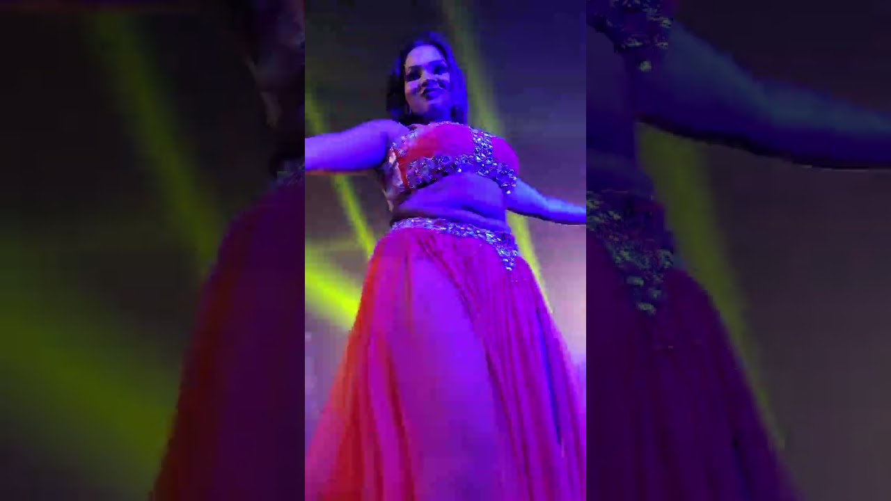 @respectindianews BHOJPURI NON STOP SONG #kajalrajstageshow #bhojpuri #dance #kajalrajdance