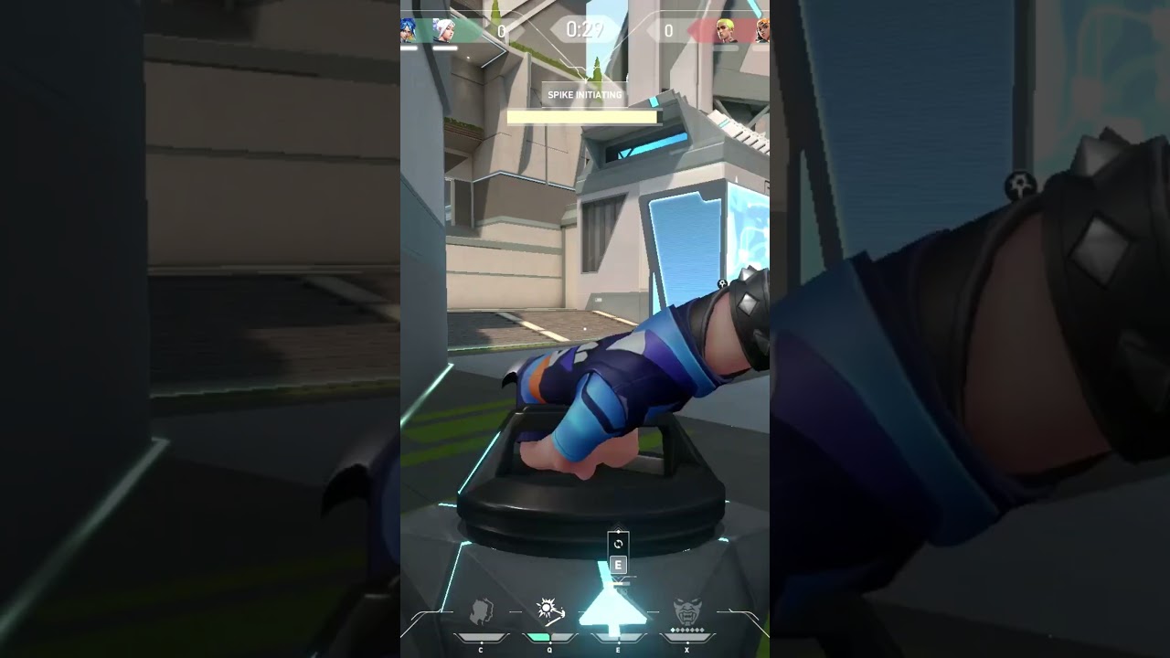 Yorus Clutch || 1 V 4 || Run  kill and Run 😂 