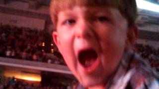 VID_20130516_223104_479.mp4