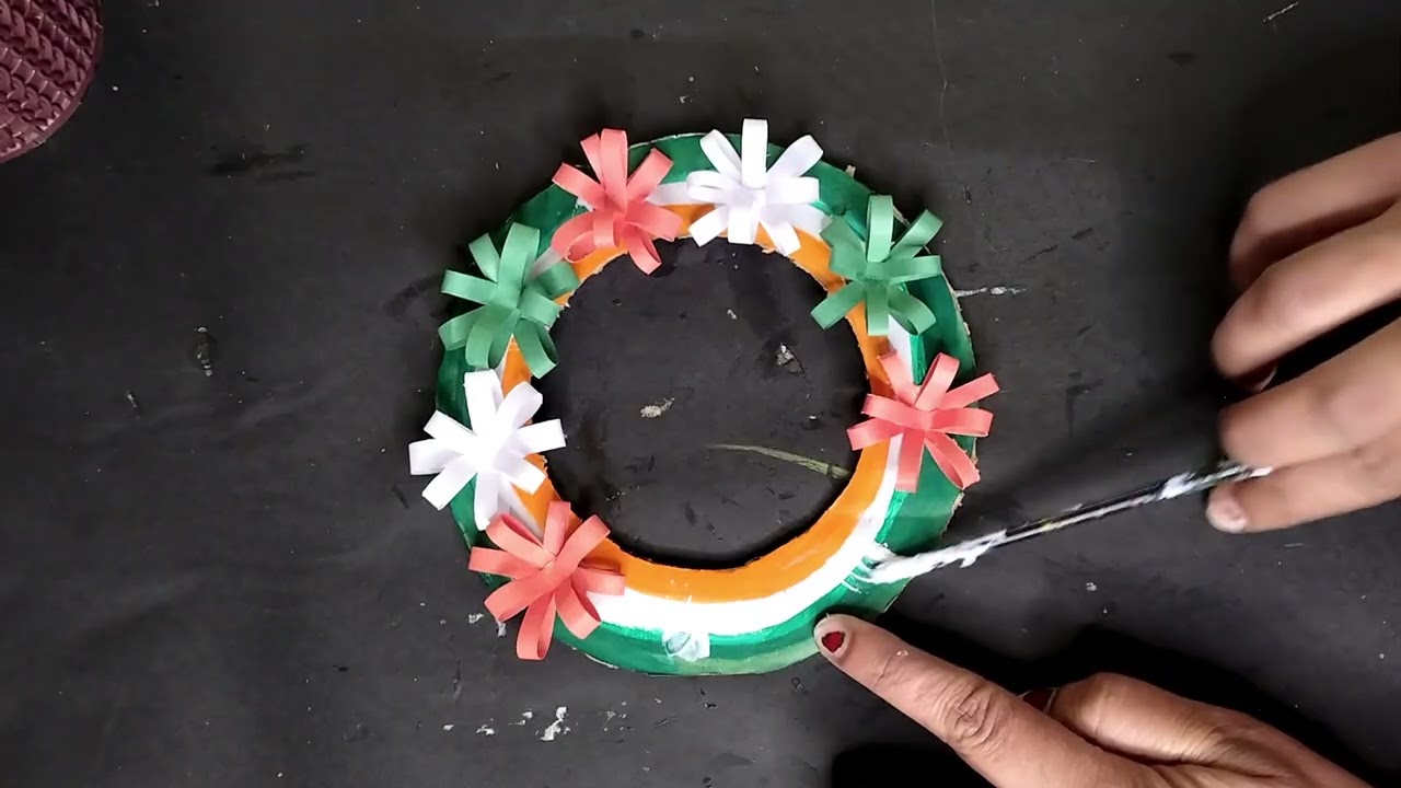 Beautiful flower wall hanging design Paper for republic day special 