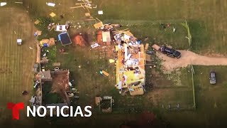 Al menos 10 tornados causaron estragos en Oklahoma | Noticias Telemundo