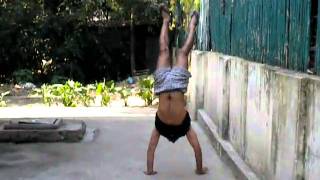 Handwalking.AVI