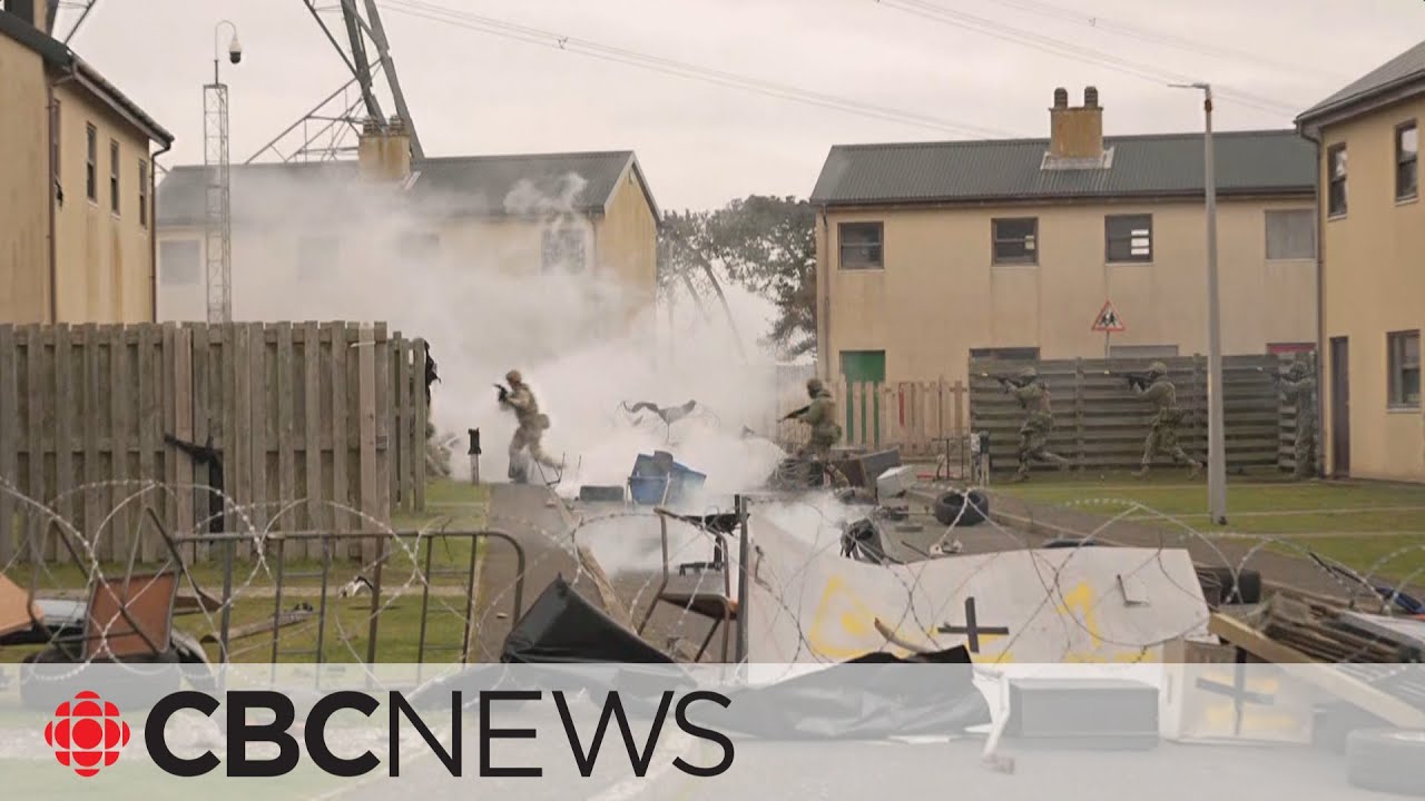 Canadian, U.K. soldiers training Ukrainian recruits in southern England