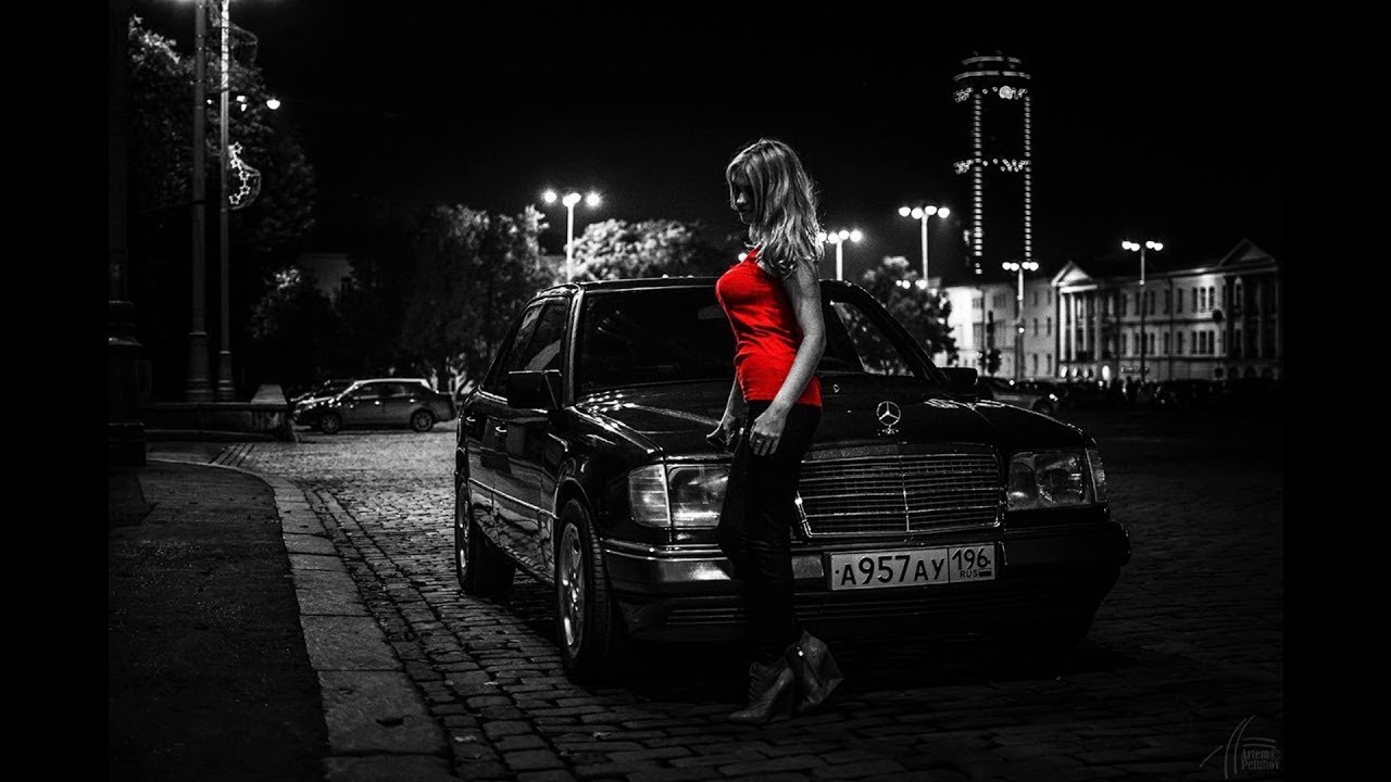 Машина песня на ночь. Мерседес 124 фотосет. Девушка около машины. Черный автомобиль и девушка. Ночная фотосессия с машиной.