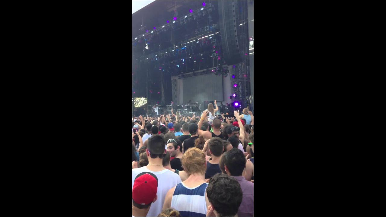 Wiz Khalifa "Say Yeah" - Made In America