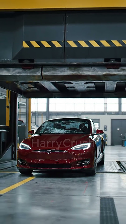 Crane Crushes $200K Tesla😱#carcrashes  #shorts #mercedes  #rollroyce
