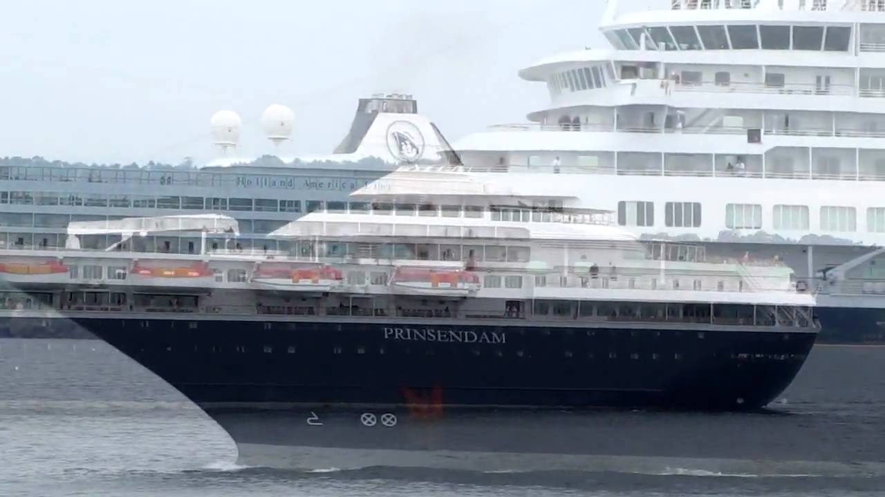 Cruise Ship Ms Prinsendam Leaving La Coruna Cruise Ship La Coruna Cruise