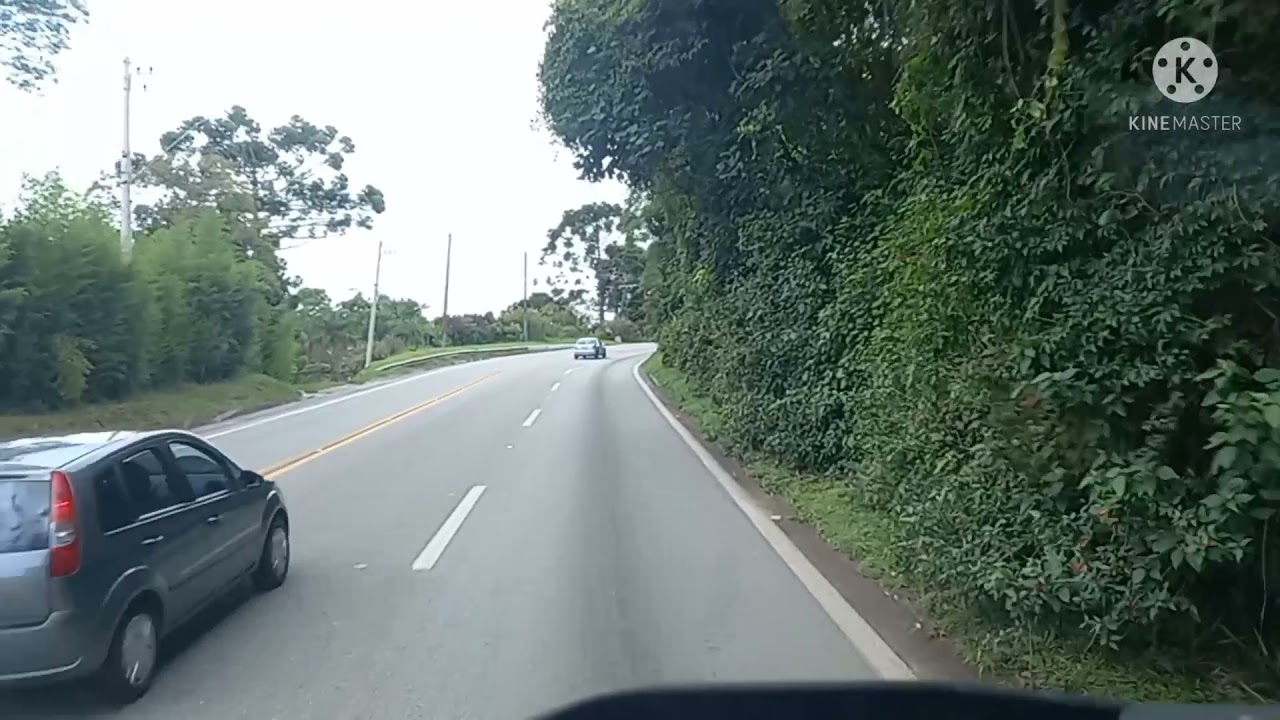 Axor 1933 Automático, MB 1938 botou pressão e me deixou falando.