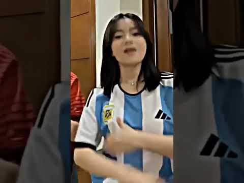 kayes pakai baju argentina