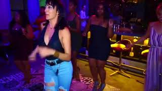 Sensual Bachata Lady Style Miami