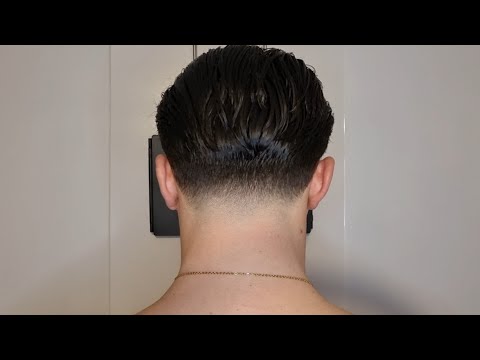 Cutting a taper fade yourself with a 360° LED mirror | Haircutting | Taper Fade Tutorial