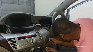 Honda Edix FRV Navigation Edition Radio Removal