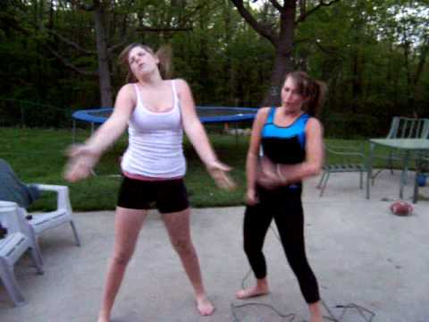 taylor and alaina spice girls dance