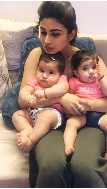 India TV Serial Actress MOUNI ROY's Twin Babies #shorts #mouniroy #viral