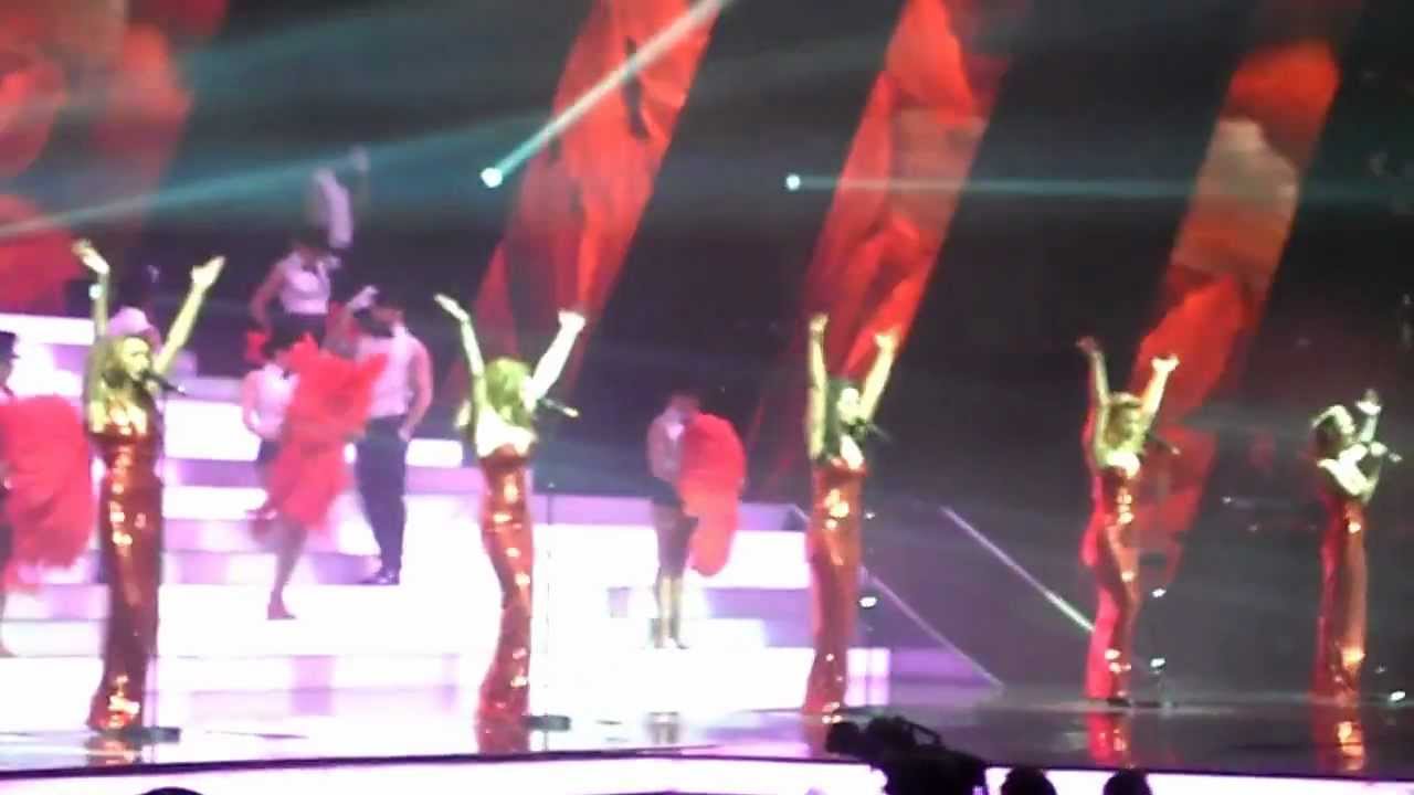 Cheryl becomes tearful while talking to Nottingham crowd + Girls Aloud - The Promise