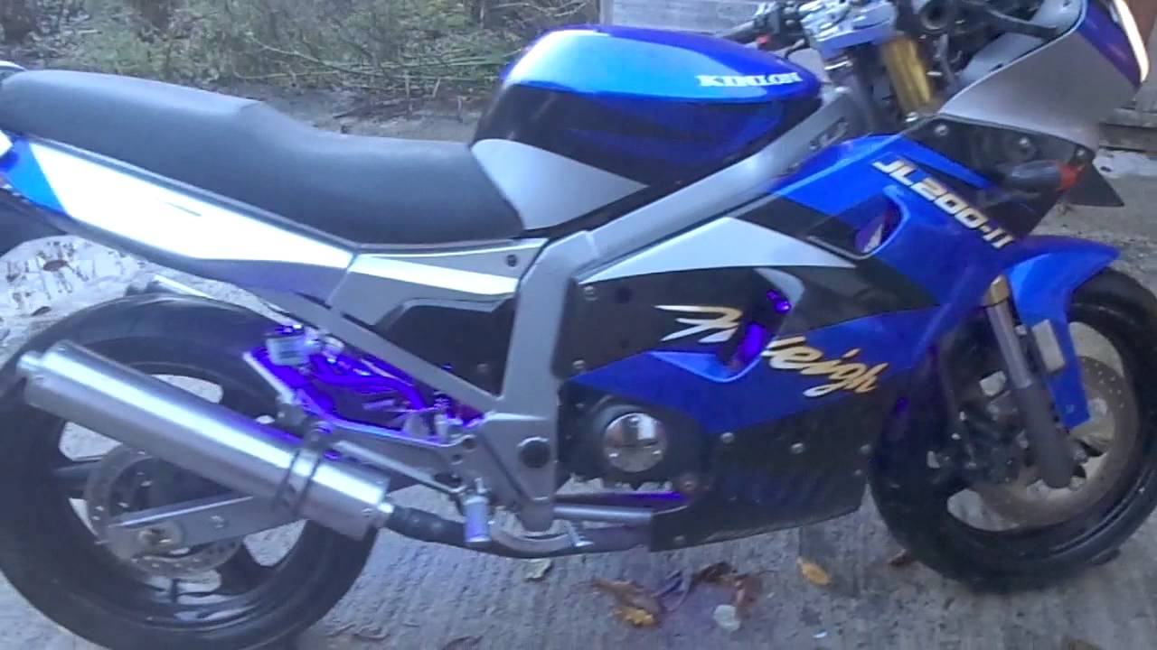 Мерседес jl 200
