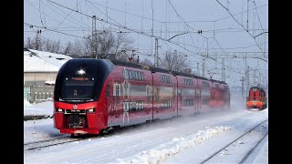 По Савеловскому ходу. Поют. Жизнь в электричке. russian train