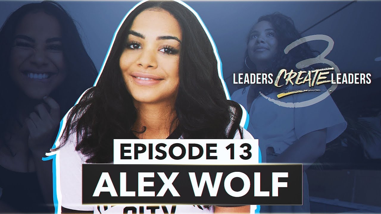 Слушать алекса вулф. Влюблена по расчету алекса вулф книга. Алекс вулф рост. Алекс волкова войс. Дэниэл джозеф вулф.