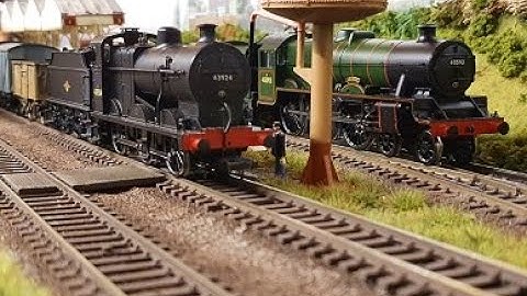 March Running Sessions At Ambleford Junction - BR Midland Region Themed Running.