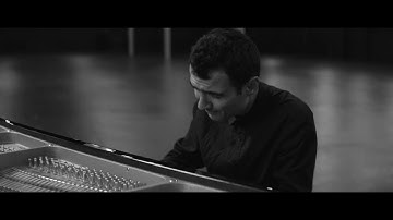 Tigran Hamasyan - Fides Tua (Live)