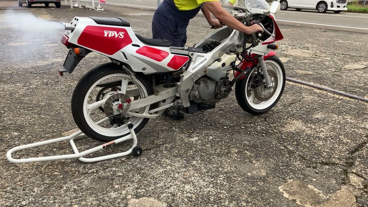 売約済み】ヤマハ TZR250が入荷しました。 | バイクパーツのジャンク