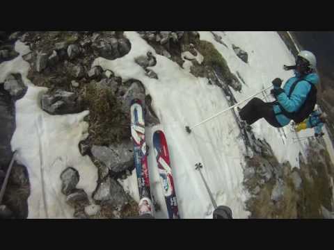 Βίντεο: Skiing Tuckerman Ravine στο όρος Ουάσιγκτον, NH