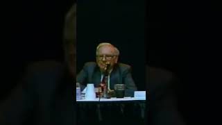 Warren Buffett : How to destroy wealth ? #short