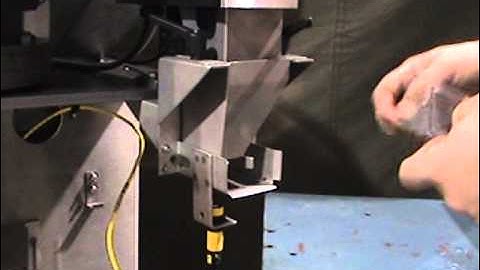 Close-up of Clamshell Station