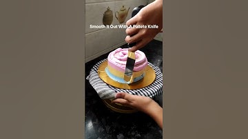 How to get sharp edges on whipped cream cake #viralvideo