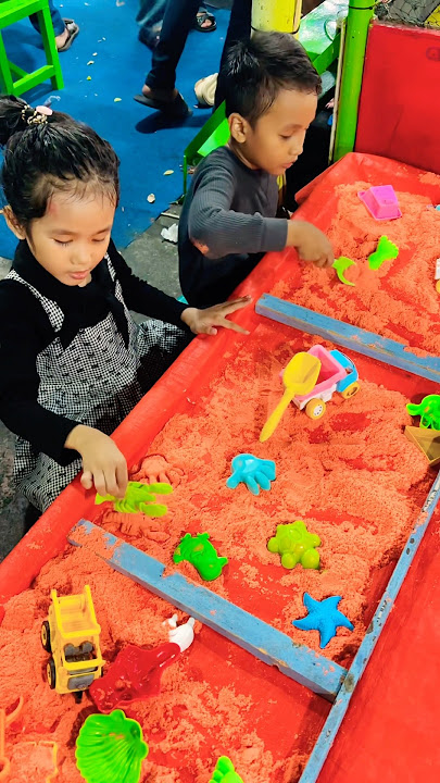 Funny scorpion and chicken sand print #shorts #youtubeshorts #shortvideo #viral #funny #cute