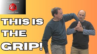 This is the MUST have grip for joint locking!