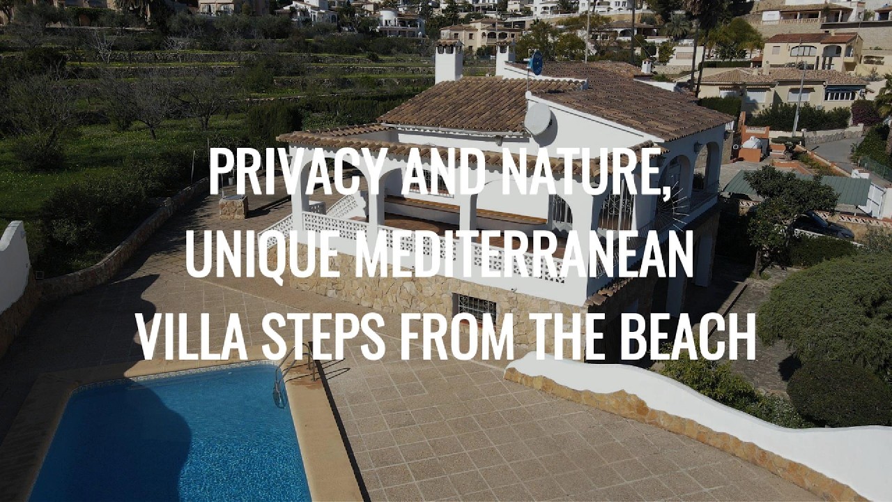 PRIVACY AND NATURE, UNIQUE MEDITERRANEAN VILLA STEPS FROM THE BEACH