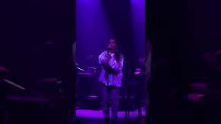 Ariana Grande Honeymoon Avenue LIVE 2018 Front Row 4K HD Sweetener Sessions Chicago