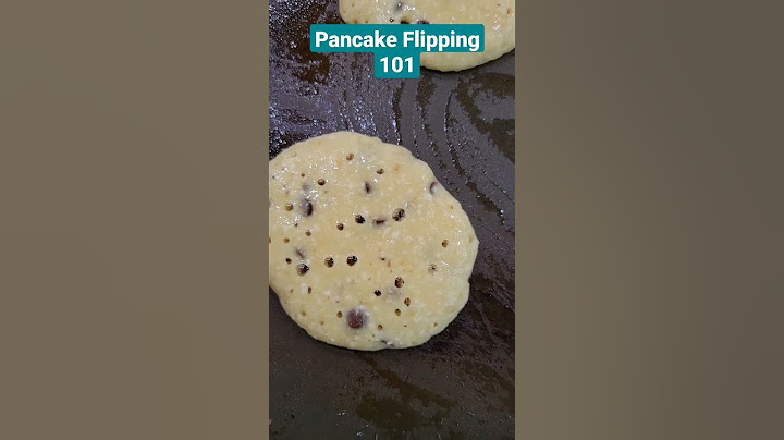 This is how you know when to flip your pancakes. #flippinghousesandpancakes