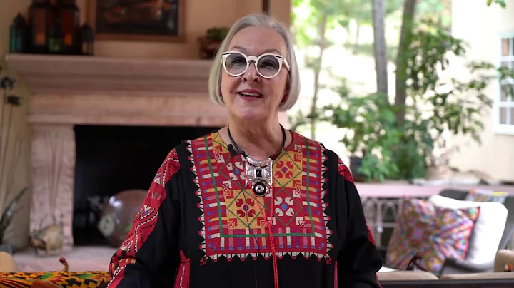 Suzanne Sugg: The International Table Setting