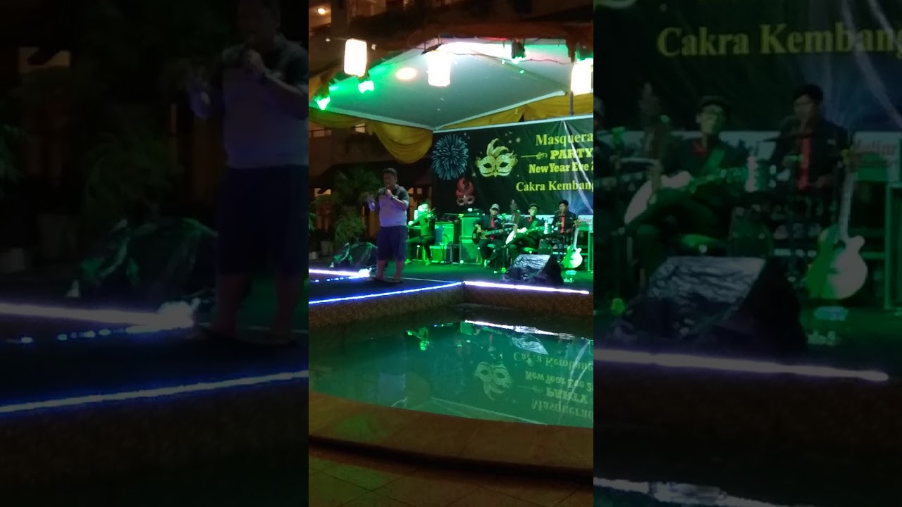Andaikan Kau Datang Koes Plus Live Cover by Jaya Andaikan Kau Datang Koes Plus Live Cover by Jaya
