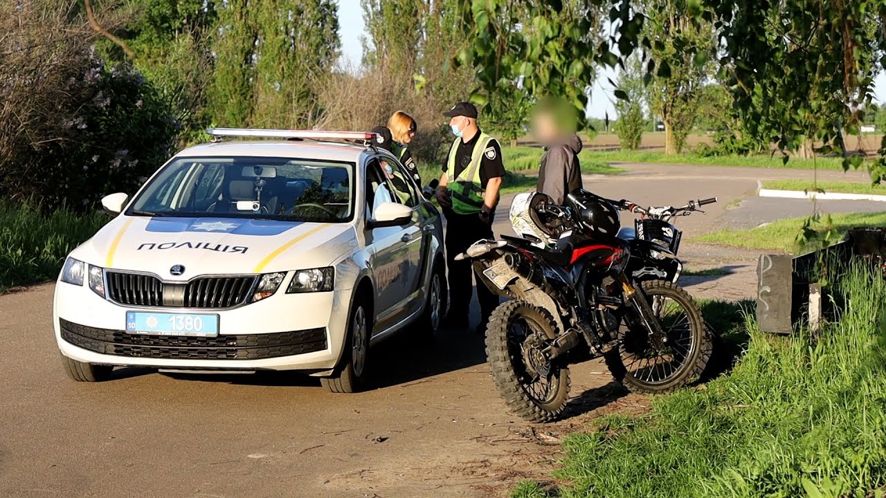 Поліція Переяслава затримувала водіїв мототранспортних засобів, які порушували ПДР: як це було