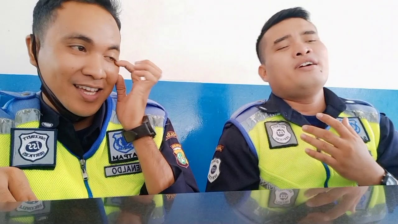 Mardua Holong Lirik MARDUA HOLONG OMEGA TRIO ( Lirik