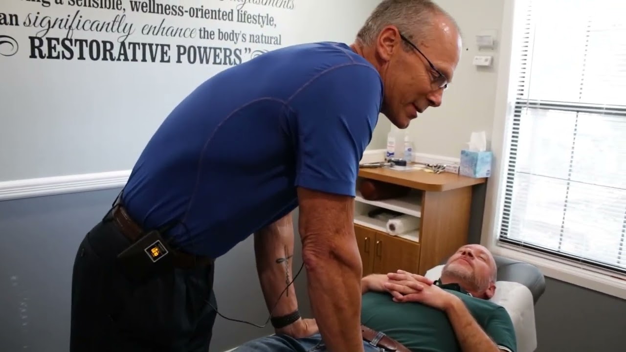 Drummer Gets MAJOR Lower Back Pain Relief With Chiropractic Adjustment