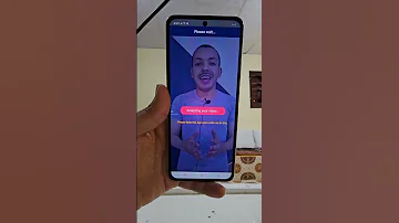كيفية استخراج وترجمه كلمات الفيديو بشكل تلقائي ومجاني المبرمج اشرف مصطفي ترجمة الفيديوهات 