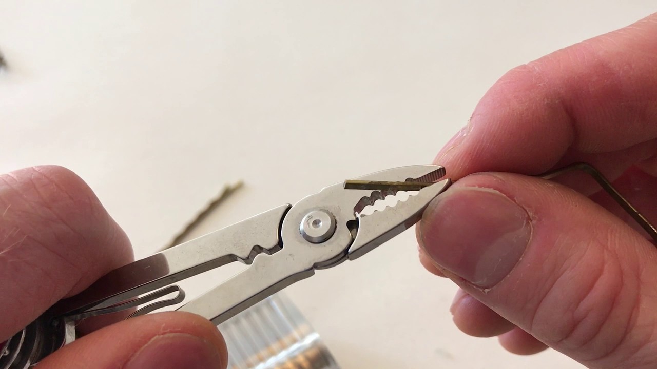 How to Pick a Lock with two thick bobby pins 2 YouTube
