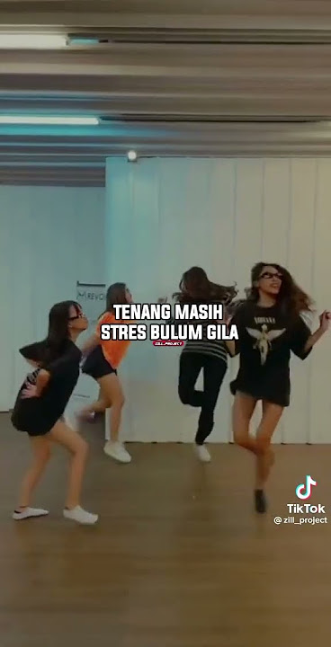 santay ajh bestie 😅