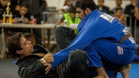 Julio Cordova (Renzo Gracie) vs Daniel Bustamente(...