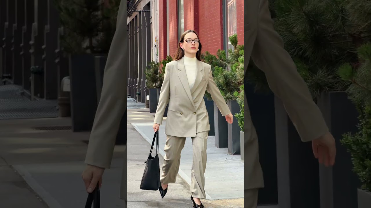 A tailored BOSS, behind the scenes. #VictoriaPedretti for our Fall/Winter 26 campaign #BeYourOwnBOSS