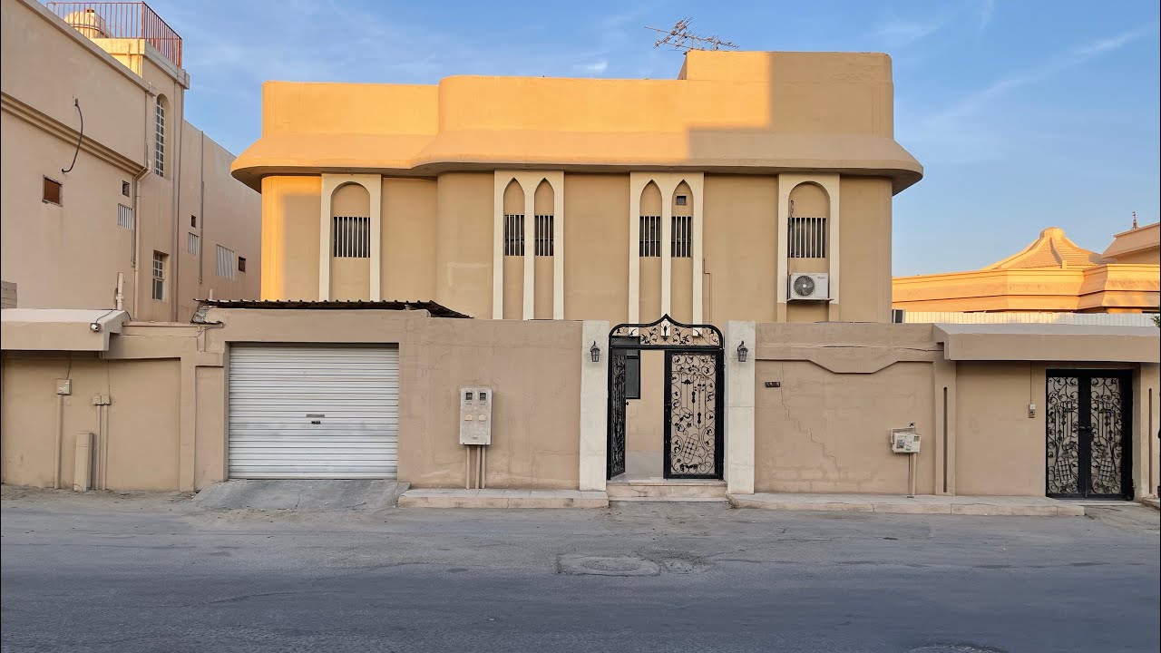 للبيع دور و ونصف و شقة حي الشهابية مساحة 500 متر السعر 1 مليون تواصل معنا 0501909979