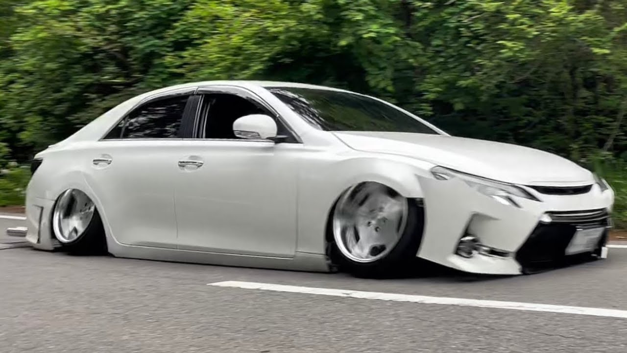 【搬出】バンパーを破壊しながら走るマークX現る！ドレスアップセダン&ミニバンが迫力の走行！仏恥義理杯 2025