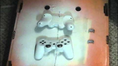 PS3 How to Paint a SIXAXIS Controller Part 2 (Priming)