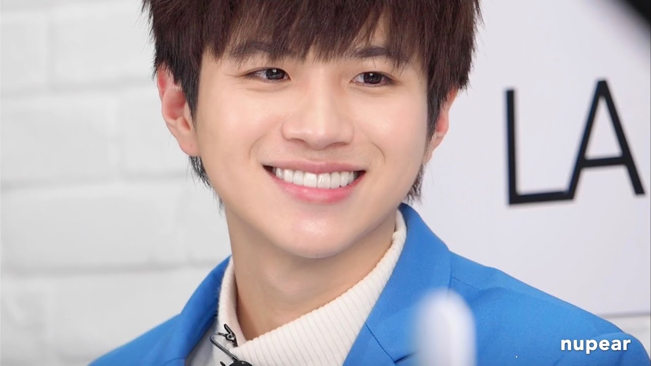 201020 La Roche-Posay Limited Edition Live with Plan (cut)