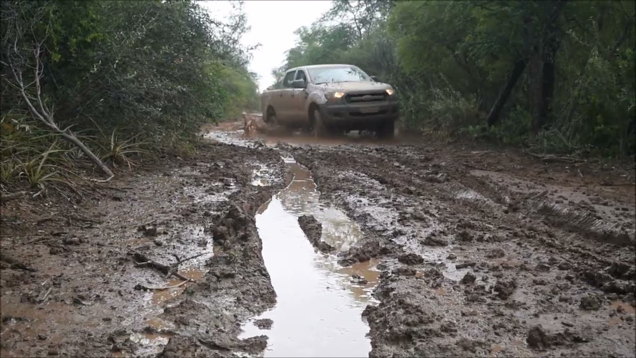 ENASHU 4x4 - Llegar con ayuda humanitaria a poblaciones aisladas