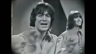 Bon Scott (The Valentines) - Build Me Up Buttercup  (1969)